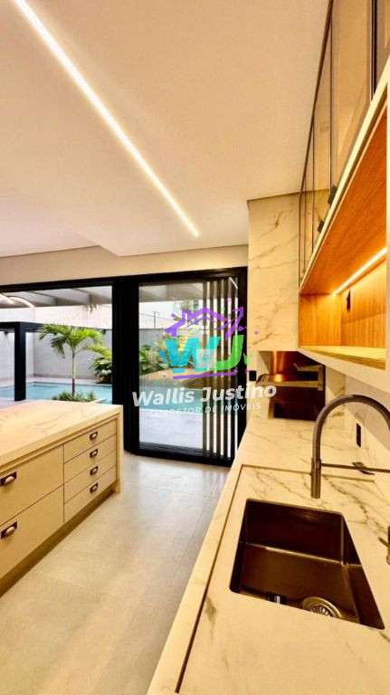 Sobrado Luxo para Locação com 4 Suítes com closets no Green Park em Rio Verde GO