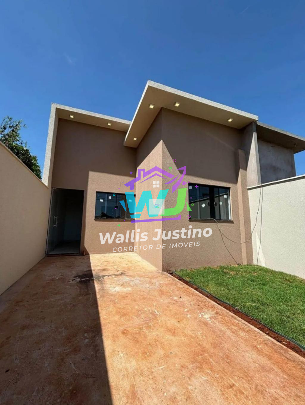 Casa á Venda com 3 Quartos e Suíte no Bairro Martins em Rio Verde GO por R$ 360 mil