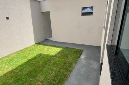 Casa à Venda no Portal dos Ipês, Rio Verde GO - 3 Quartos por R$ 395 Mil