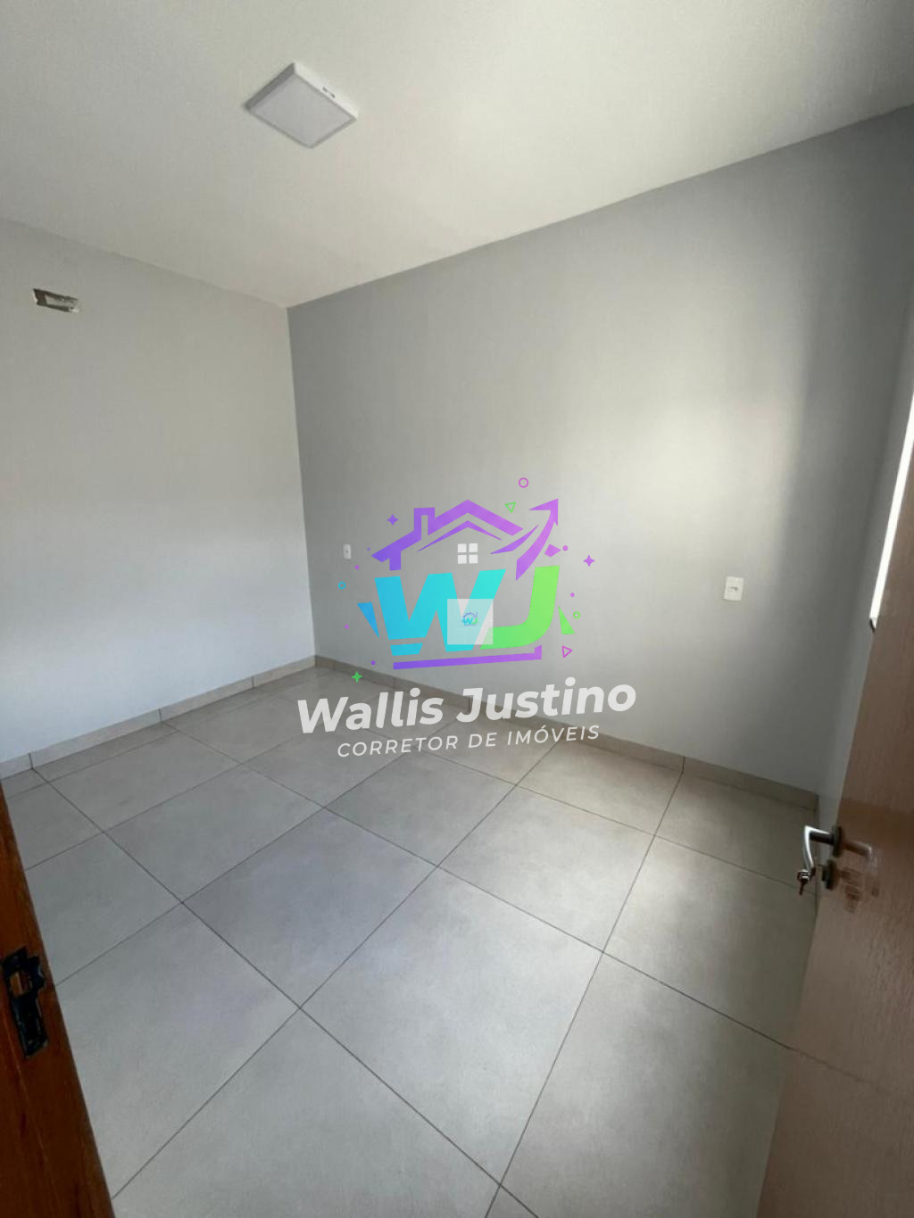 Casa à Venda no Portal dos Ipês, Rio Verde GO - 3 Quartos por R$ 395 Mil
