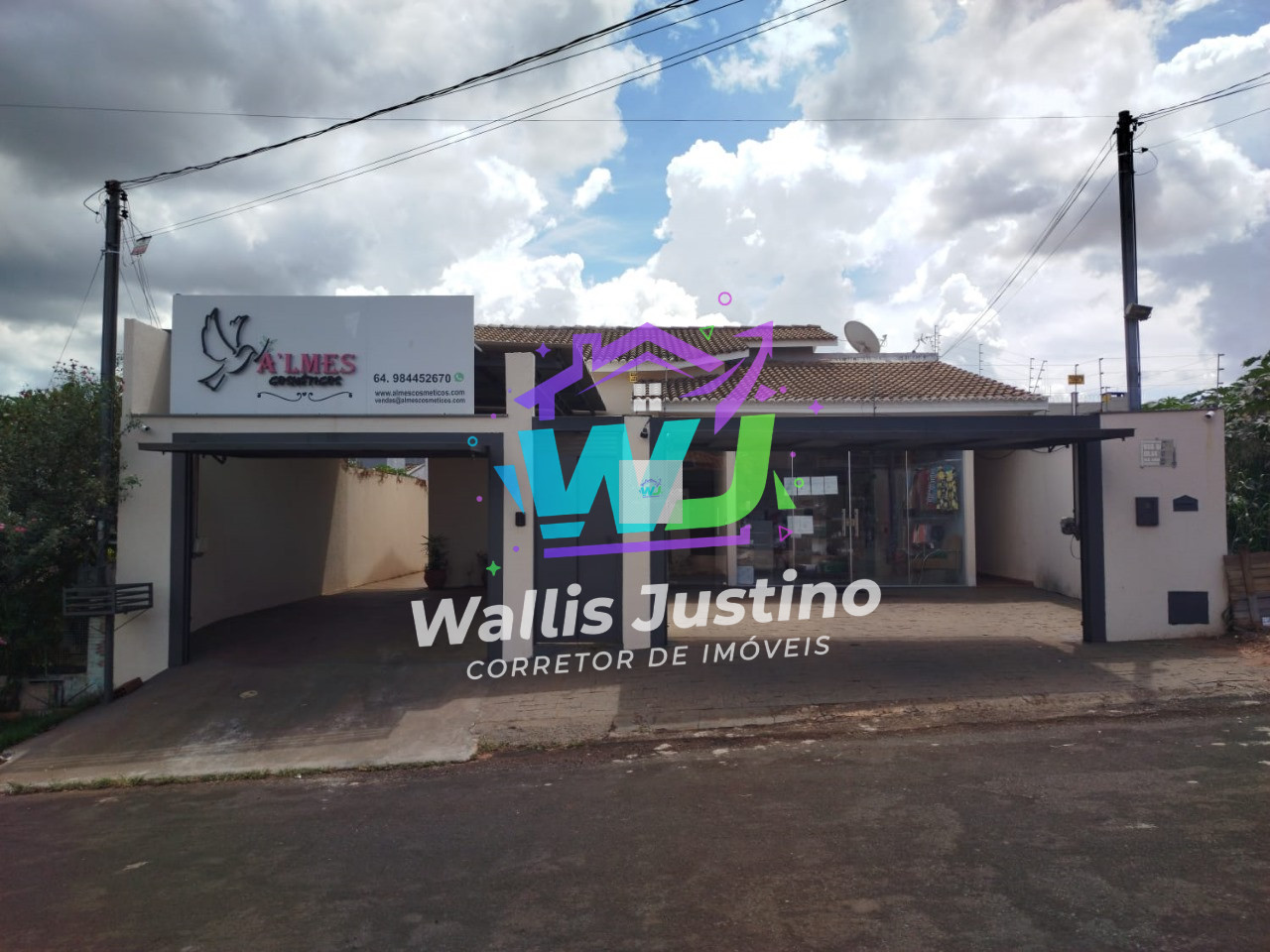 Casa á Venda com 3 Quartos, Piscina e Ponto Comercial no Gameleira 2 Rio Verde GO