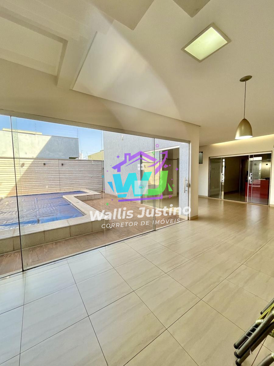 Sobrado Alto Padrão à Venda no Interlagos | 4 Quartos | Piscina Aquecida | Energia Solar | 360m²
