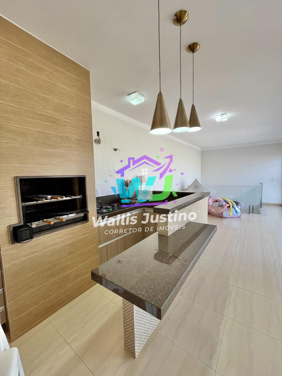 Sobrado Alto Padrão à Venda no Interlagos | 4 Quartos | Piscina Aquecida | Energia Solar | 360m²