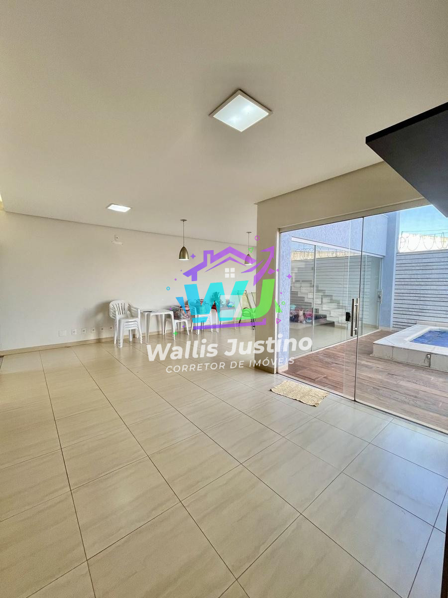 Sobrado Alto Padrão à Venda no Interlagos | 4 Quartos | Piscina Aquecida | Energia Solar | 360m²