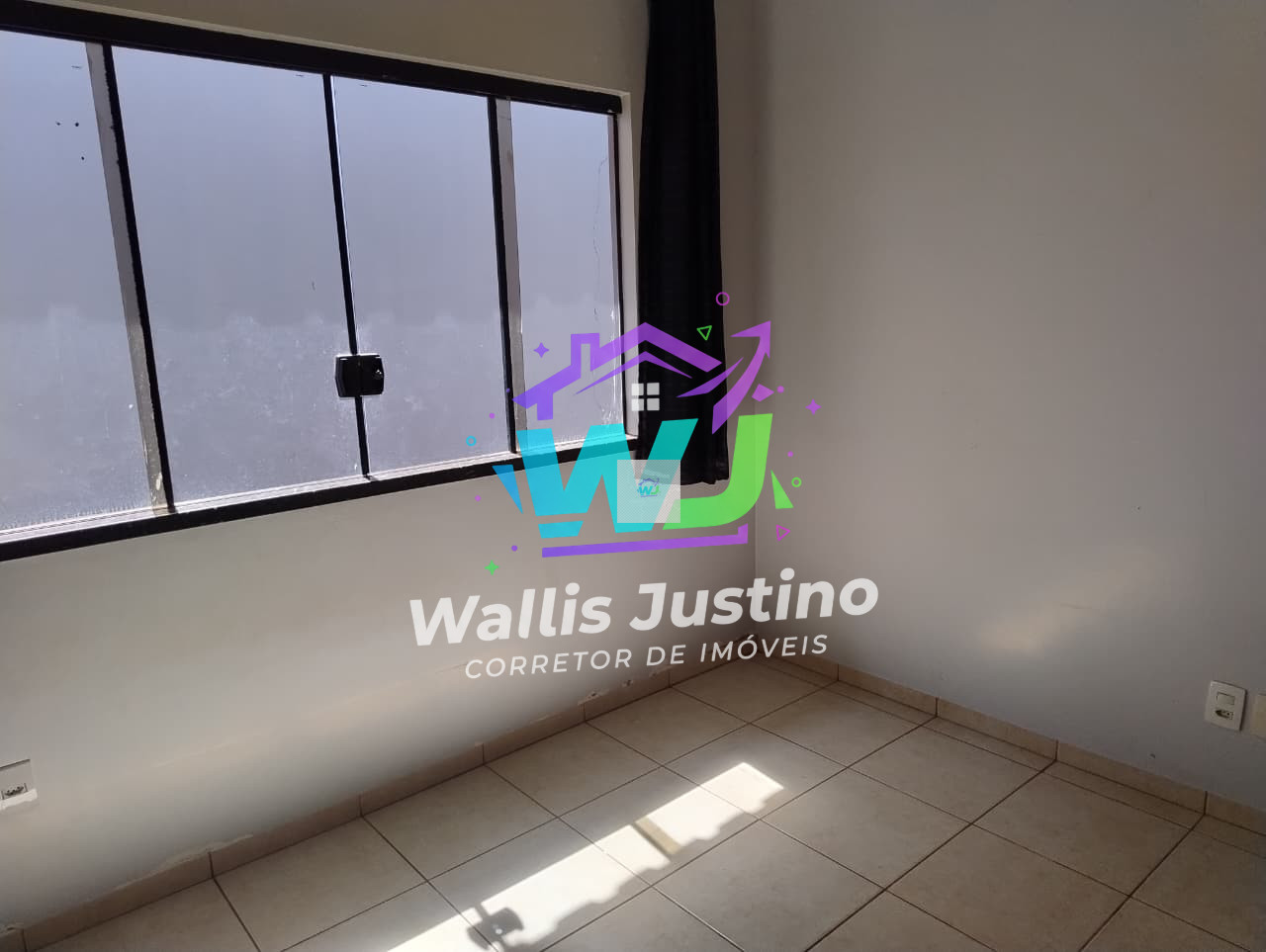 Casa para Alugar no Centro de Rio Verde GO Próxima ao Shopping Rio Verde 3 Quartos com Suíte, Churrasqueira