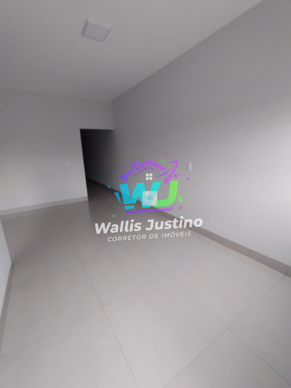 Casa à Venda no Jardim Helena em Rio Verde GO | 3 Quartos, Garagem para 4 Carros e Lote de 125 m²
