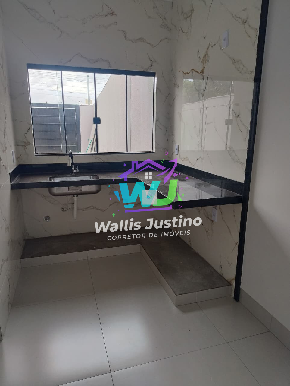 Casa à Venda no Jardim Helena em Rio Verde GO | 3 Quartos, Garagem para 4 Carros e Lote de 125 m²