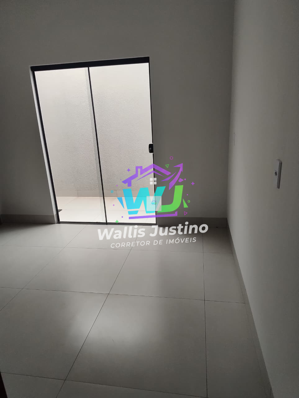 Casa à Venda no Jardim Helena em Rio Verde GO | 3 Quartos, Garagem para 4 Carros e Lote de 125 m²