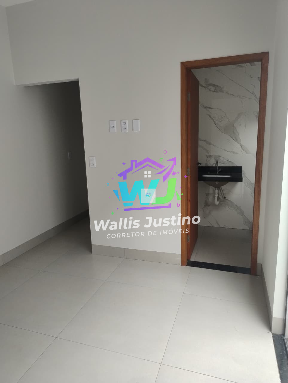 Casa à Venda no Jardim Helena em Rio Verde GO | 3 Quartos, Garagem para 4 Carros e Lote de 125 m²
