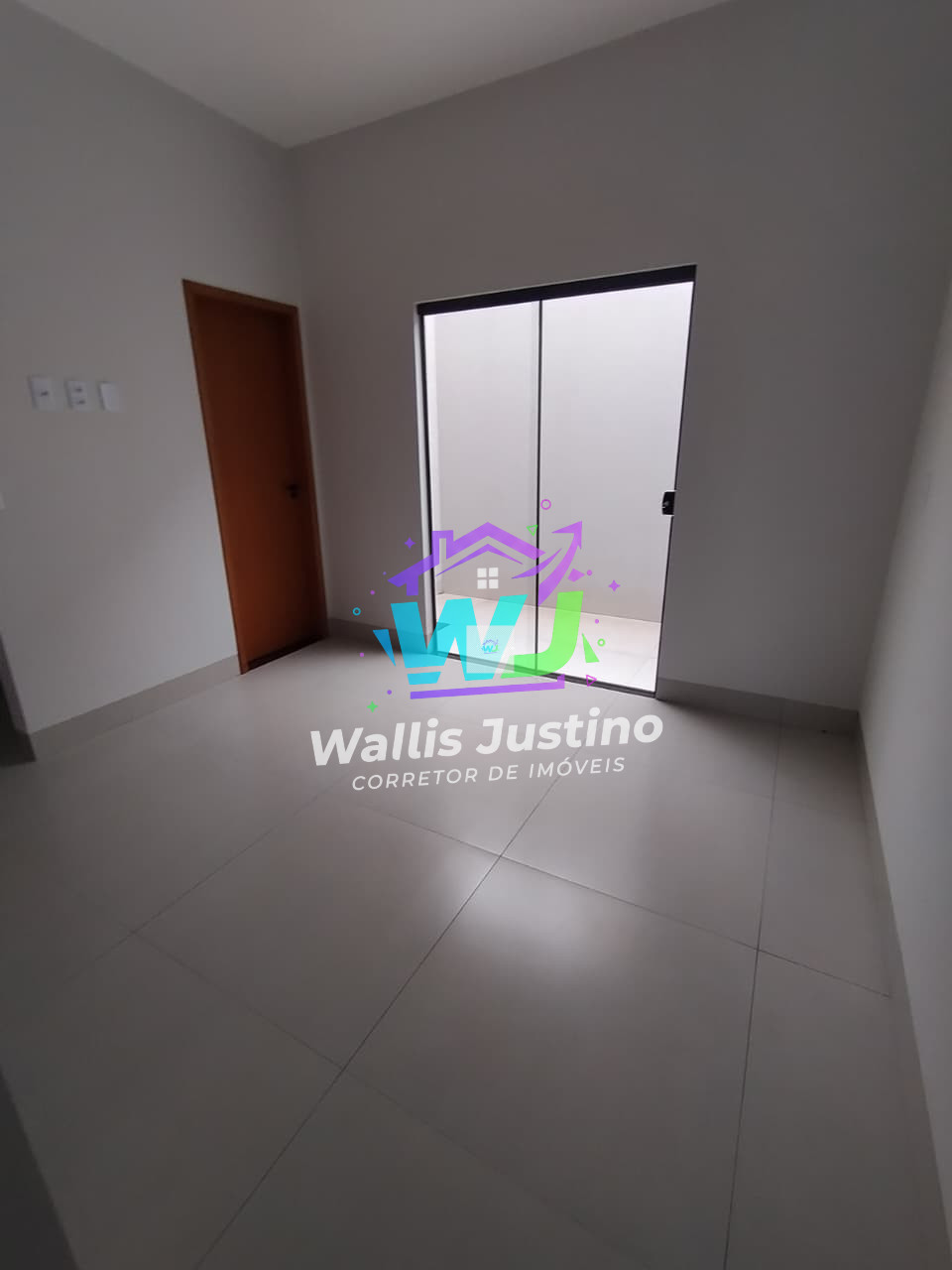 Casa à Venda no Jardim Helena em Rio Verde GO | 3 Quartos, Garagem para 4 Carros e Lote de 125 m²
