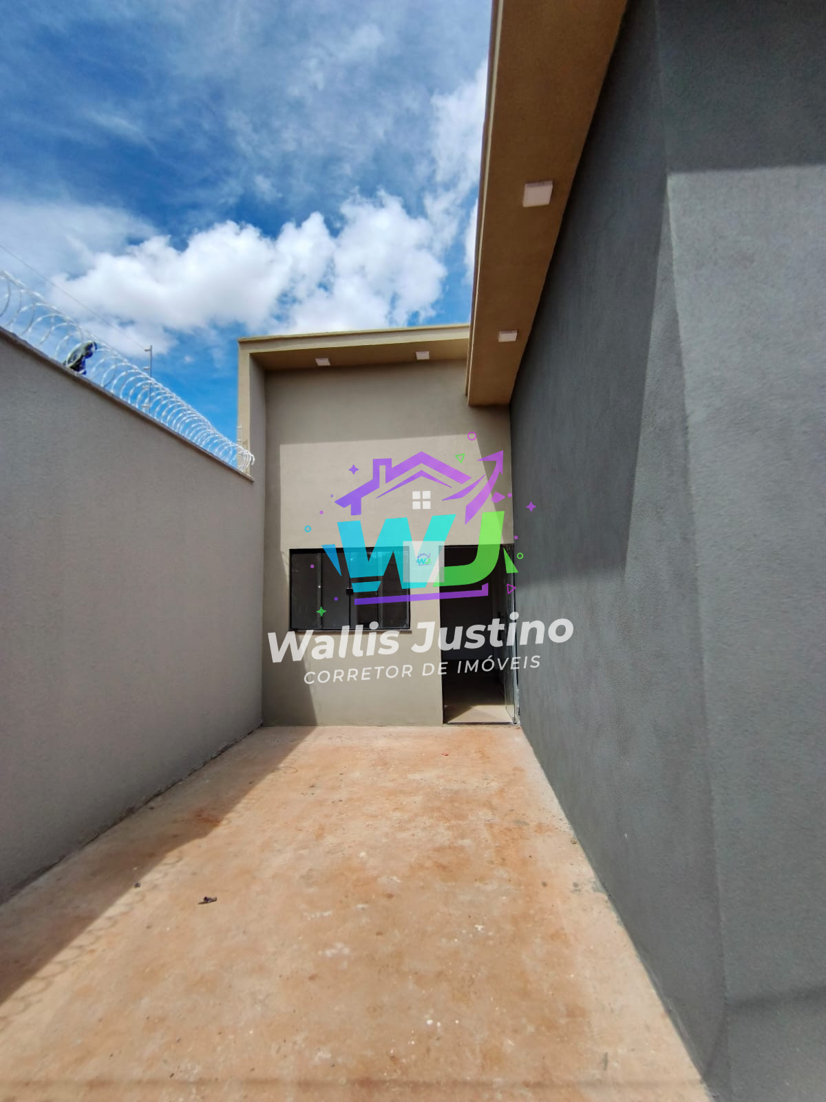 Casa à venda no Recanto dos Ipês com 2 Quartos em Rio Verde - GO